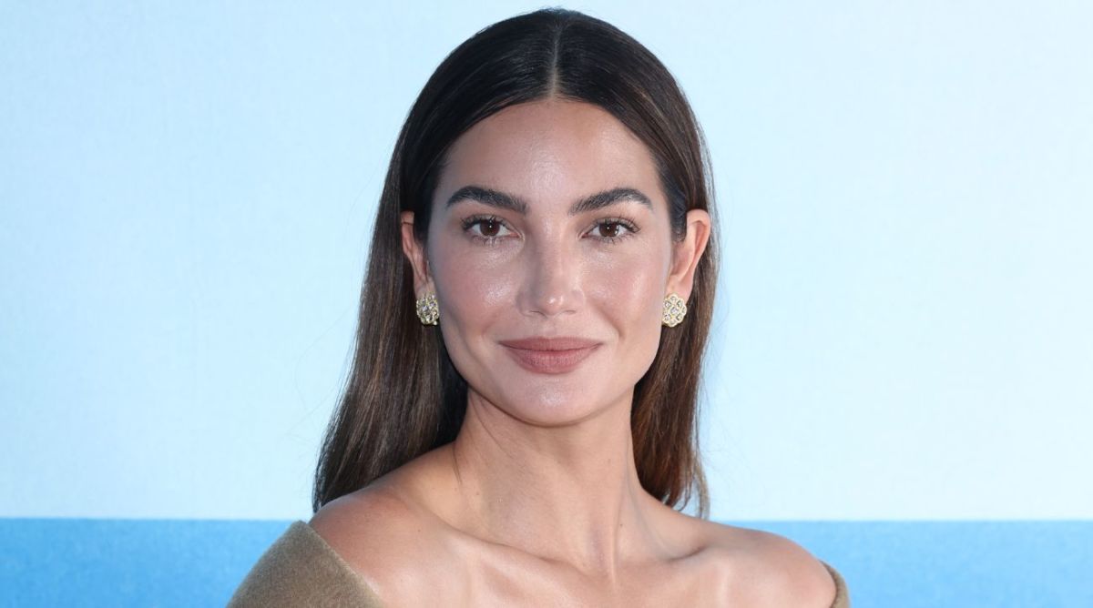 lily aldridge - Boobie Mouse Pad